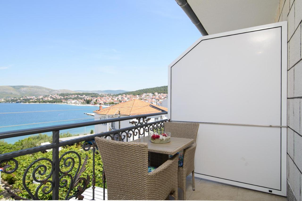 Apartments Tonka Trogir Bagian luar foto