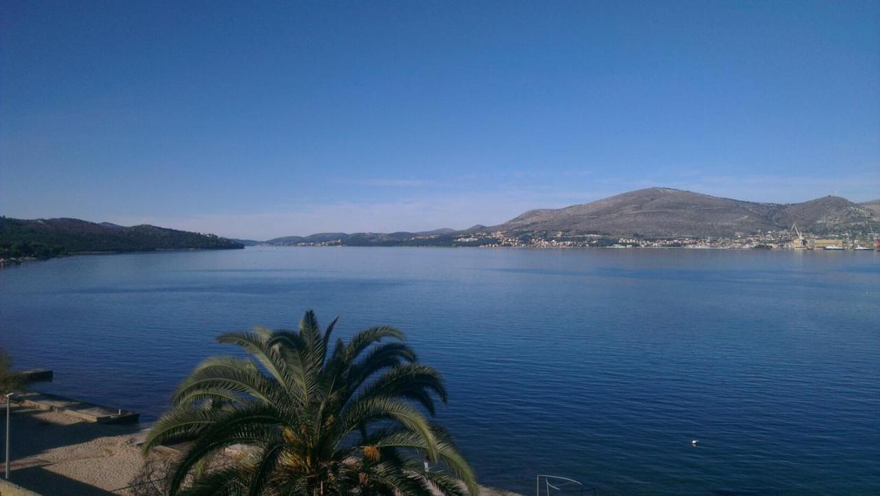 Apartments Tonka Trogir Bagian luar foto