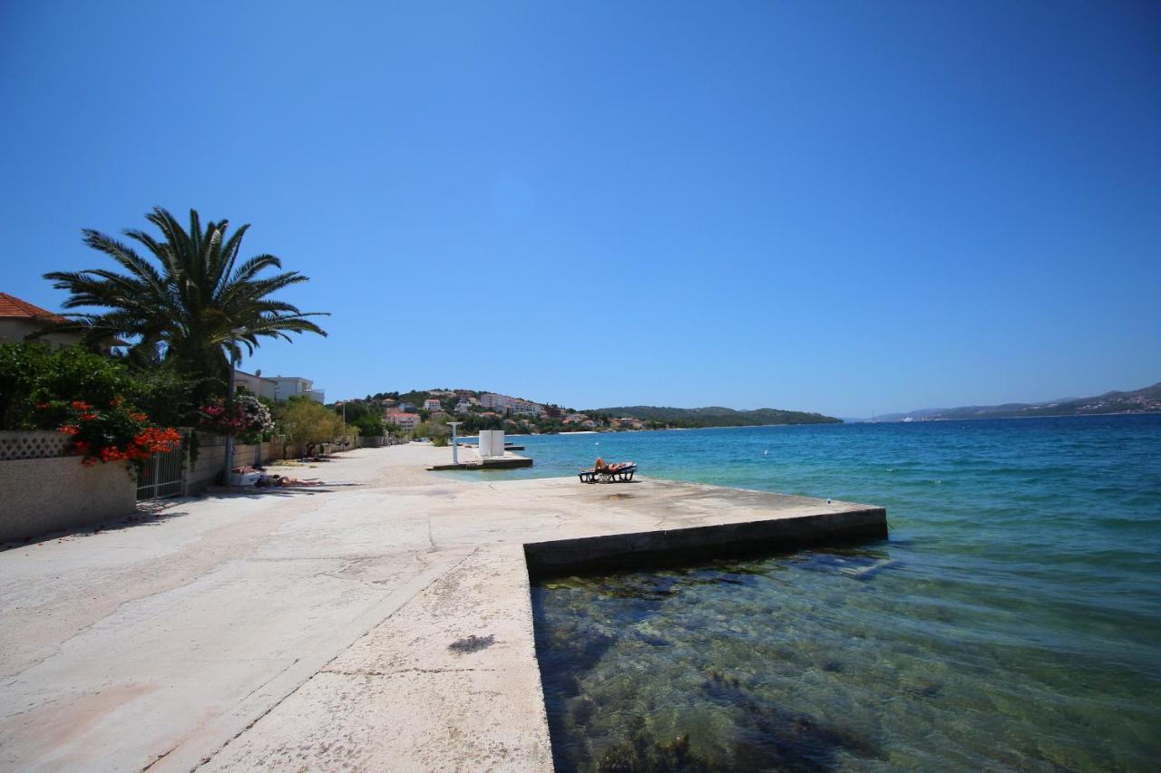 Apartments Tonka Trogir Bagian luar foto