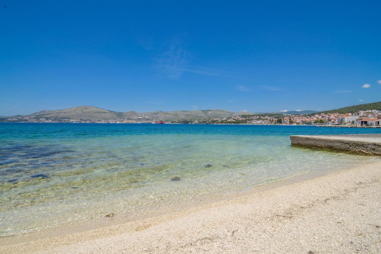 Apartments Tonka Trogir Bagian luar foto