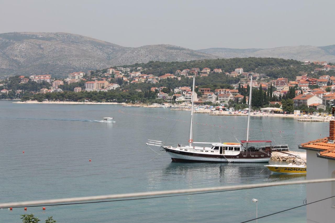 Apartments Tonka Trogir Bagian luar foto